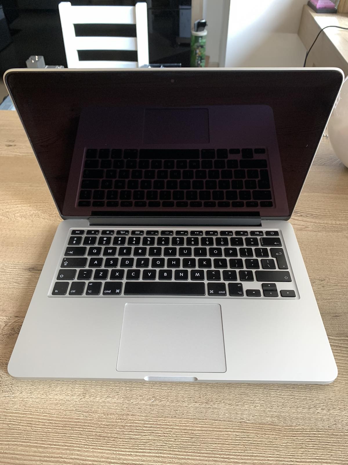 MacBook Pro 15" A1398 Late 2013-2014 Top Case – OEM Apple Palmrest, Keyboard & Trackpad (Silver)